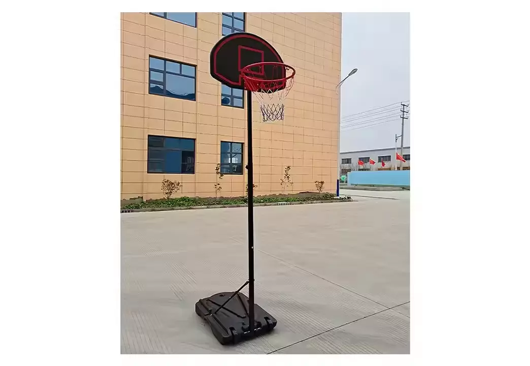 Sistemas de basquete &agrave; prova de intemp&eacute;ries no atacado: como o processo de pintura por cura em estufa da Riches Net previne a ferrugem em climas costeiros.